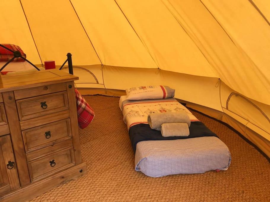 Готель Cox Hill Glamping Benson Труро Екстер'єр фото